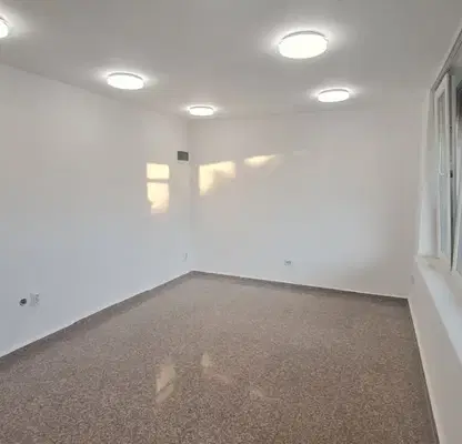 Photo 2 — Office in Sofia, Moderno Predgradie