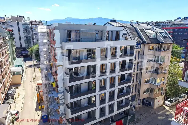 Office in Sofia, Oborishte