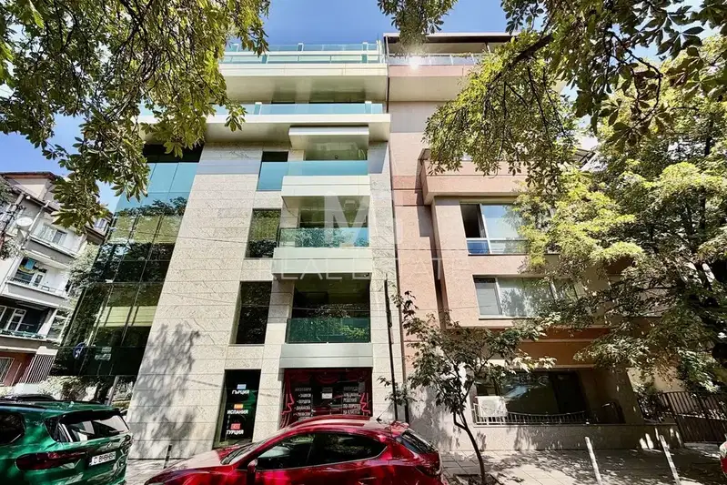 Office in Sofia, Oborishte