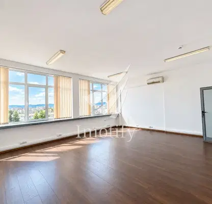 Photo 2 — Office in Sofia, Oborishte