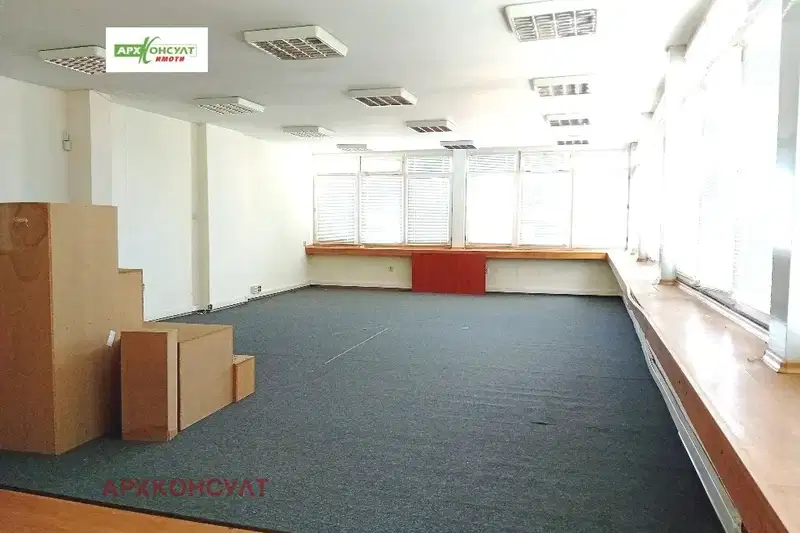 Офис в София, Разсадника