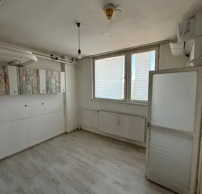 Photo 3 — Office in Sofia, Zona B-19