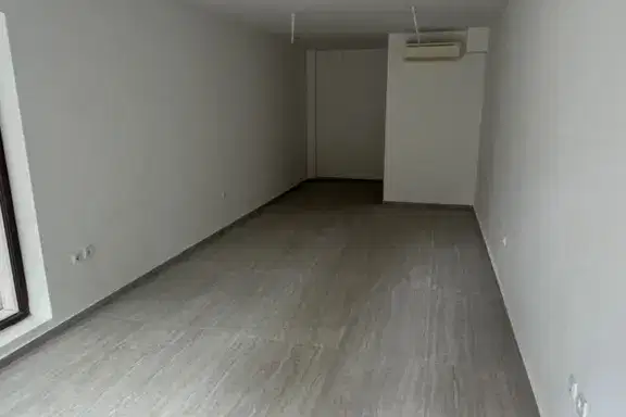 Office in Varna, Centyr