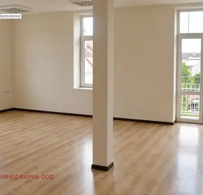 Photo 3 — Office in Varna, Centyr