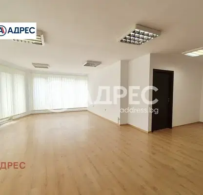 Снимка 4 — Офис във Варна, Гръцка махала