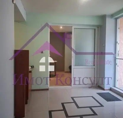 Photo 5 — Office in Varna, Hei