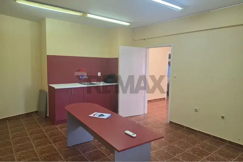 Офис във Варна, ЖП Гара