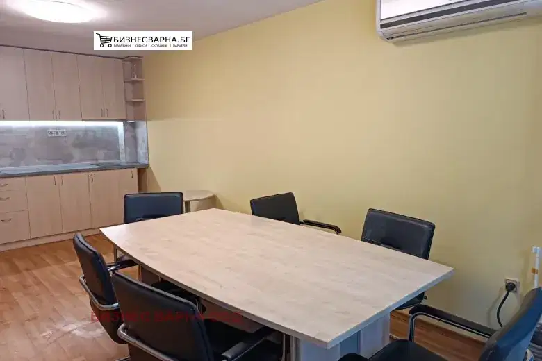 Office in Varna, Levski 1