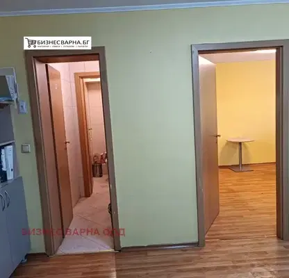 Photo 3 — Office in Varna, Levski 1
