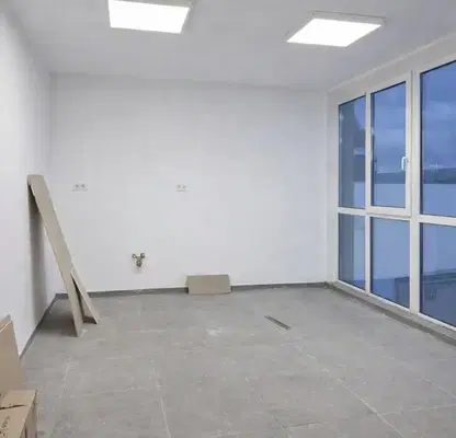 Photo 3 — Office in Varna, Troshevo