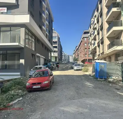 Снимка 5 — Гараж в Кърджали, Възрожденци