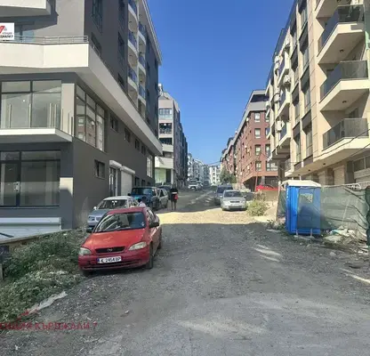 Снимка 4 — Гараж в Кърджали, Възрожденци