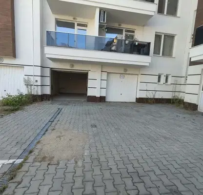 Снимка 5 — Гараж в Кърджали, Възрожденци