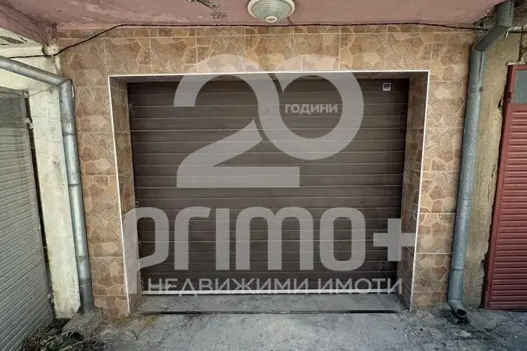 Garage in Veliko Tyrnovo, Lyaskovec