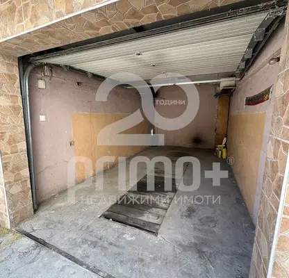 Photo 5 — Garage in Veliko Tyrnovo, Lyaskovec