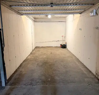 Photo 5 — Garage in Pernik, Centyr