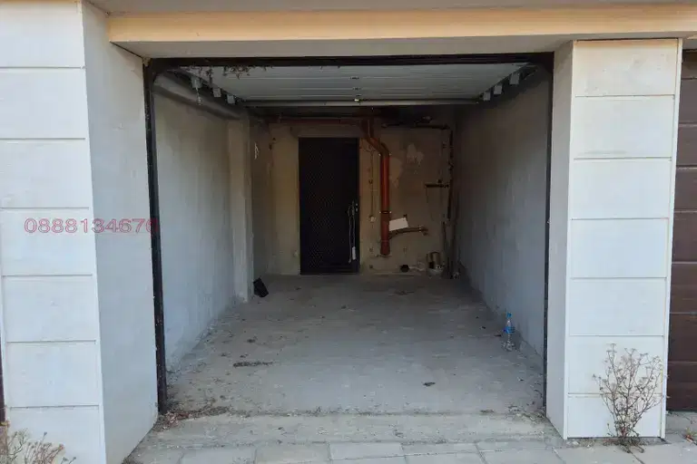Garage in Pleven, Shirok Centyr