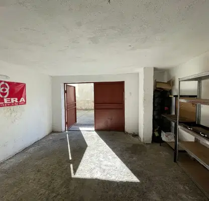 Photo 2 — Garage in Plovdiv, Centyr