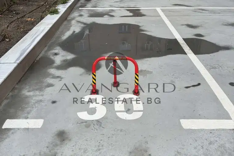 Parking Spot in Plovdiv, Hristo Smirnenski