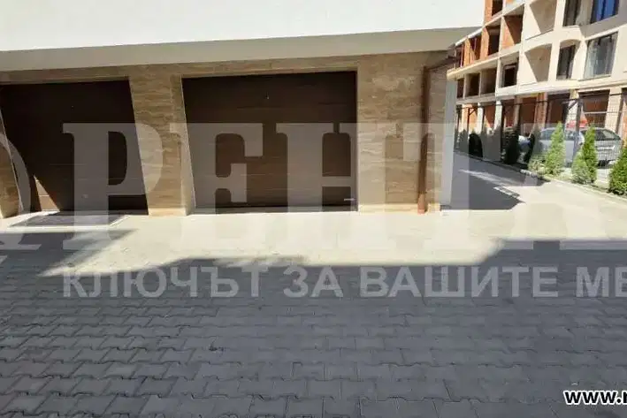 Garage in Plovdiv, Hristo Smirnenski