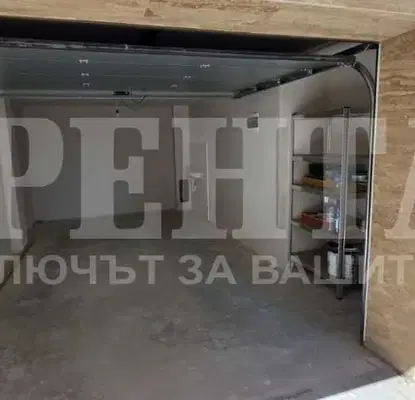 Photo 3 — Garage in Plovdiv, Hristo Smirnenski