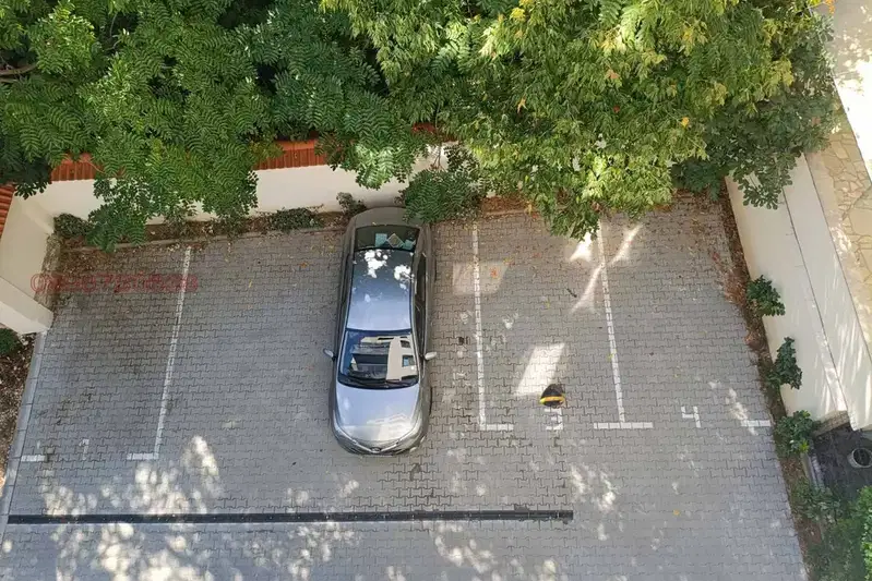 Parking Spot in Plovdiv, Mladejki Hylm