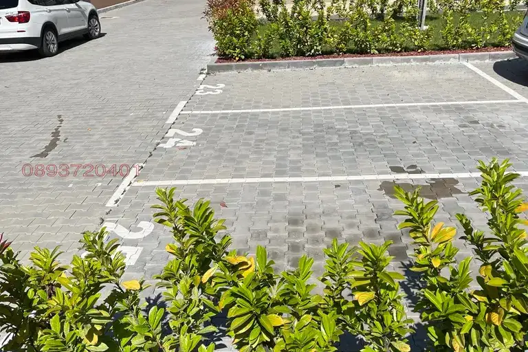 Паркомясто в Пловдив, Остромила