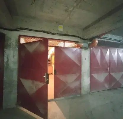 Photo 5 — Garage in Ruse, Centyr