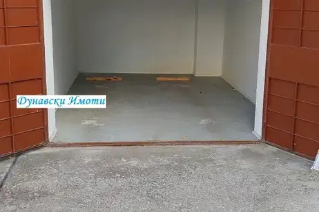 Garage in Ruse, Yalta