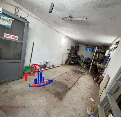 Photo 2 — Garage in Shumen, 5-Ti Polk