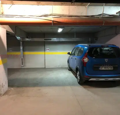 Photo 2 — Parking Spot in Sofia, Banishora