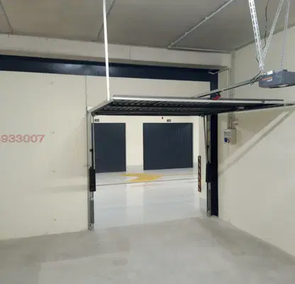 Photo 4 — Garage in Sofia, Banishora