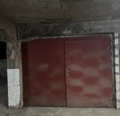 Photo 2 — Garage in Sofia, Borovo