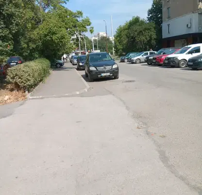 Photo 2 — Garage in Sofia, Borovo