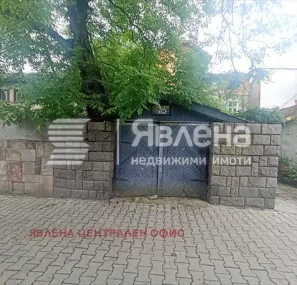 Photo 2 — Garage in Sofia, Centyr