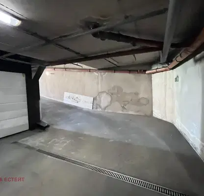 Photo 5 — Garage in Sofia, Centyr