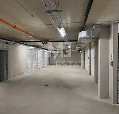 Photo 5 — Garage in Sofia, Dyrvenica