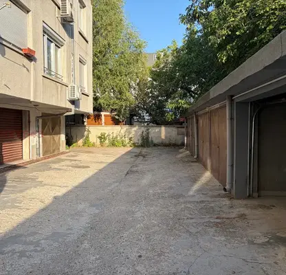 Photo 5 — Garage in Sofia, Geo Milev