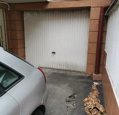Photo 3 — Garage in Sofia, Hipodruma