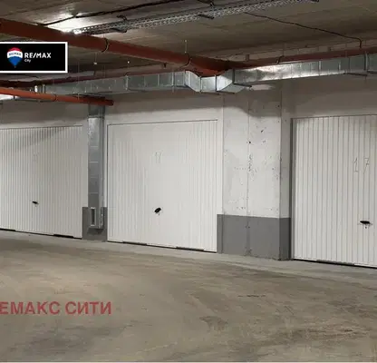 Снимка 3 — Гараж в София, Кръстова вада