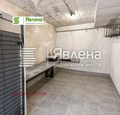 Photo 4 — Garage in Sofia, Lozenec