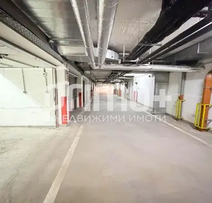 Photo 2 — Garage in Sofia, Lozenec