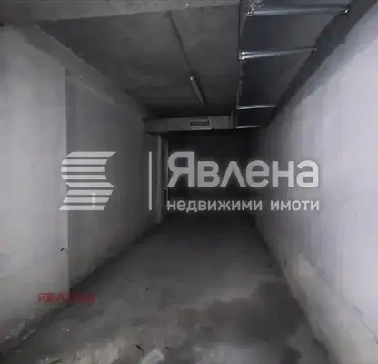 Снимка 2 — Гараж в София, Люлин 8