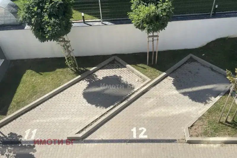 Parking Spot in Sofia, Malinova Dolina