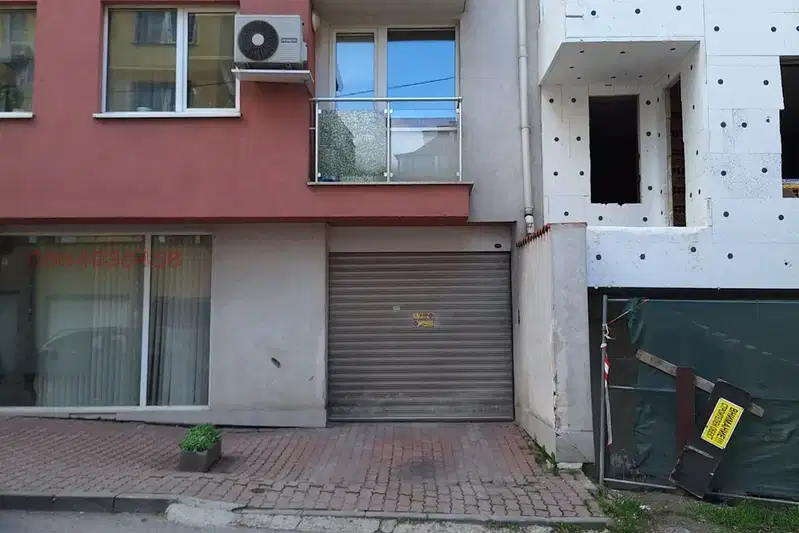Паркомясто в София, Редута
