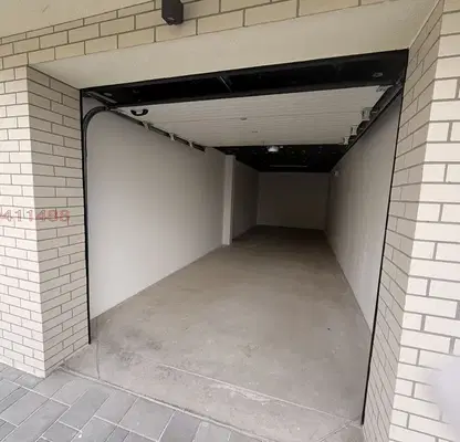 Photo 2 — Garage in Sofiya, Slatina