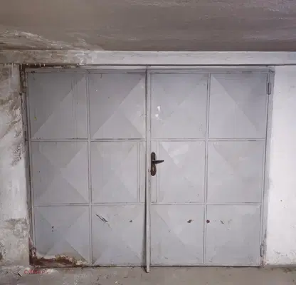 Photo 2 — Garage in Sofia, Strelbishte