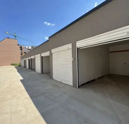 Photo 2 — Garage in Sofia, Studentski Grad