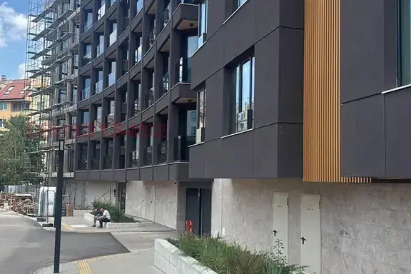 Гараж в София, Студентски град