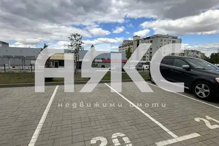 Parking Spot in Sofia, Studentski Grad